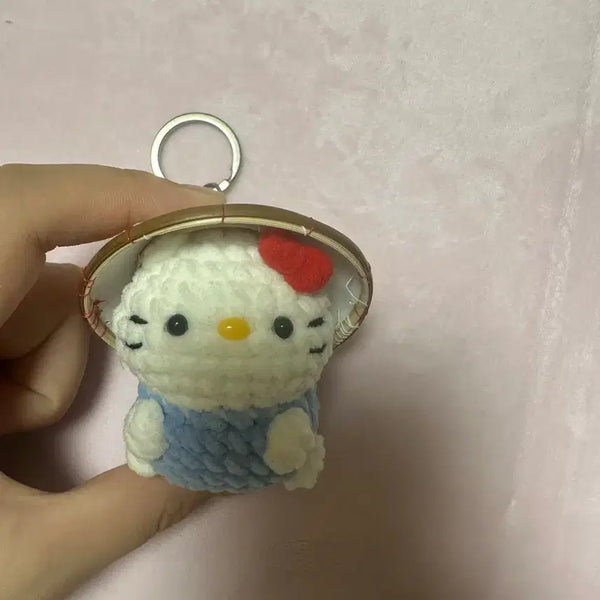 [BUNJANG] Hello Kitty Knitted Keychain / 헬로키티 뜨개질 키링