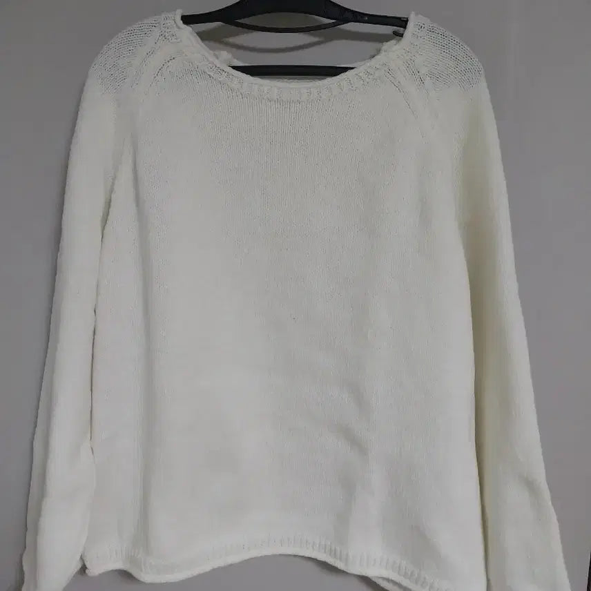 [BUNJANG] Ivory Knit Sweater / 니트 스웨터 아이보리