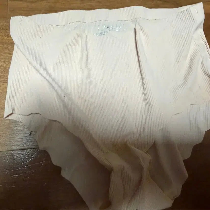 [BUNJANG] Used Women's Underwear (Multiple Pairs) / 여자 중고 팬티