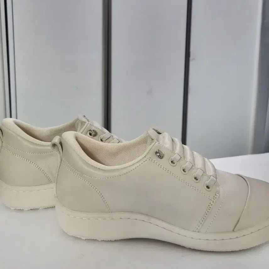 [BUNJANG] Leather Sneakers Beige / 가죽 스니커즈 베이지