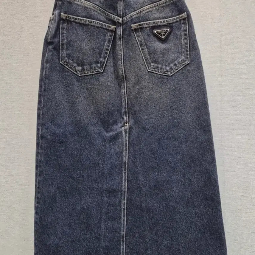 [BUNJANG] Prada Denim Long Skirt / 프라다 데님 스커트
