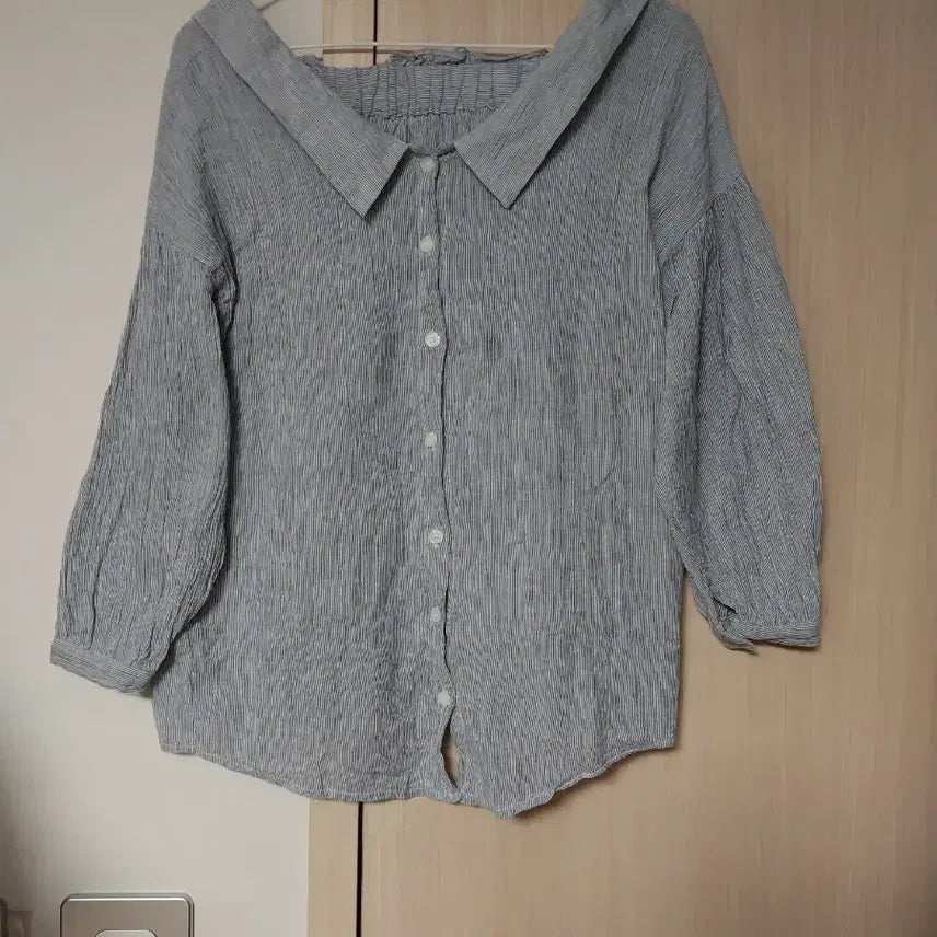 [BUNJANG] Striped Stretch Blouse / 스판 줄무늬 블라우스 55 66