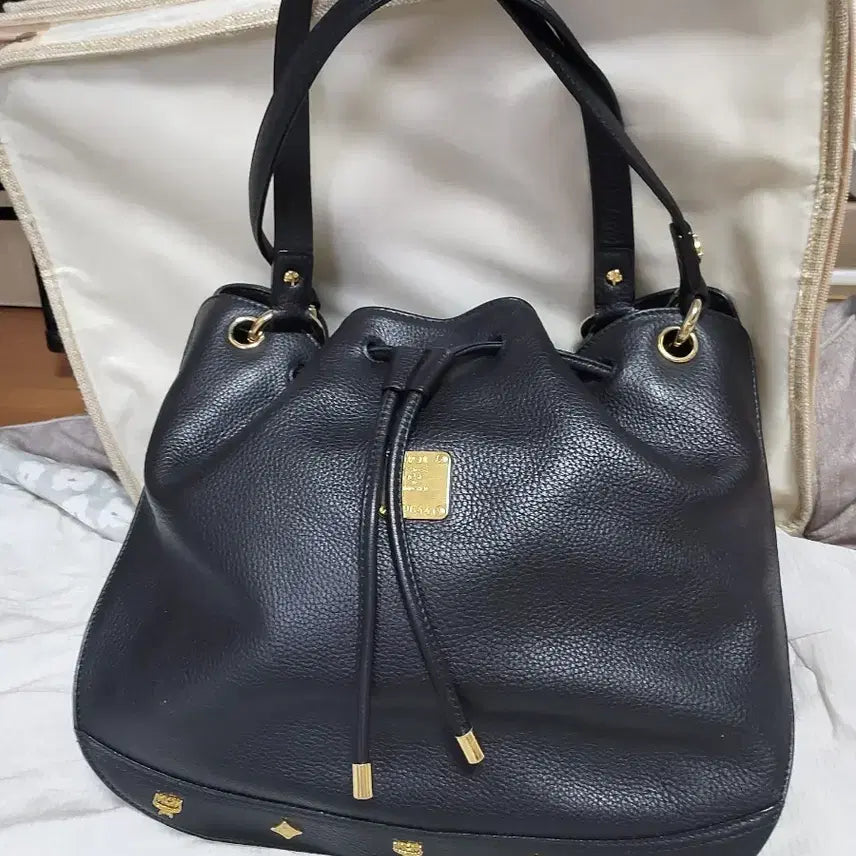 [BUNJANG] MCM Black Drawstring Bag / MCM 엠씨엠 검정색 복조리백
