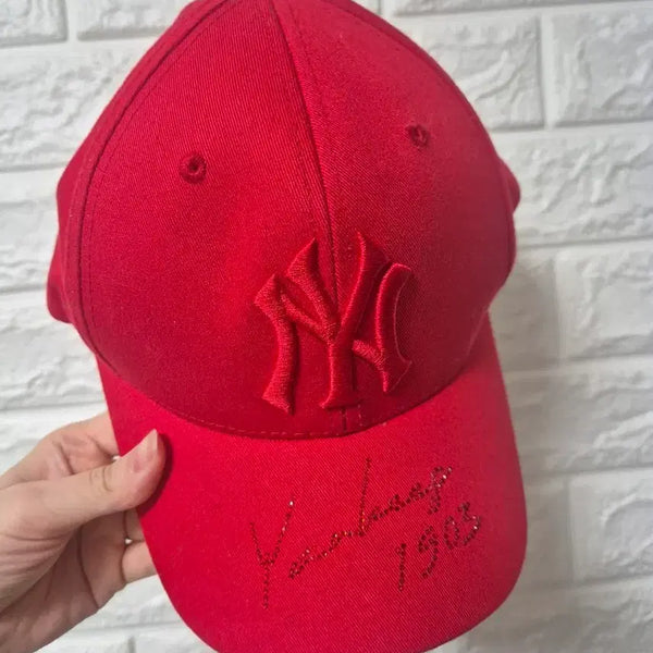[BUNJANG] MLB New York Yankees Baseball Cap Red 50R / mlb 뉴욕 양키스 볼캡 레드 50R