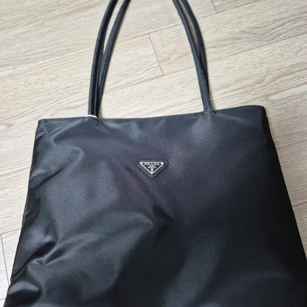 [BUNJANG] Prada Black Nylon Shoulder Bag / 프라다 블랙 나일론 숄더백