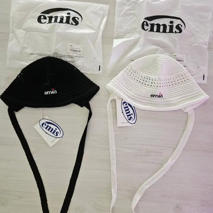 [BUNJANG] emis Bucket Hat Set (Black/White) / (2개 일괄)이미스 emis 버킷햇 모자 블랙/화이트