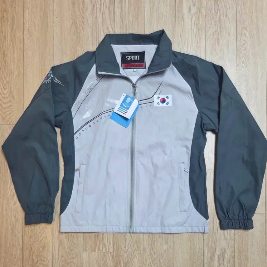 [BUNJANG] Taegukgi KOREA Spring/Fall Zip-Up Jacket (Size L) / 미사용 태극기 KOREA 봄가을 집업 L 사이즈 80정도 (줄자사진 참고)
