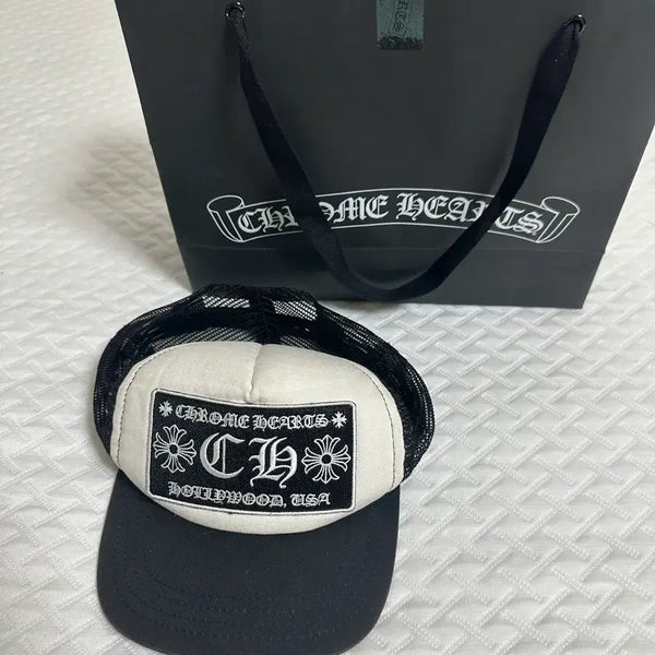 [BUNJANG] Chrome Hearts Hollywood Trucker Hat Black White / 크롬하츠 CH 할리우드 트러커햇 블랙 화이트