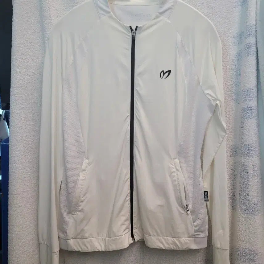 [BUNJANG] Master Bunny Golf Lightweight Zip-Up Jacket Women's Size S / 마스터바니 골프 경량 집업 자켓 여성 새상품급 S