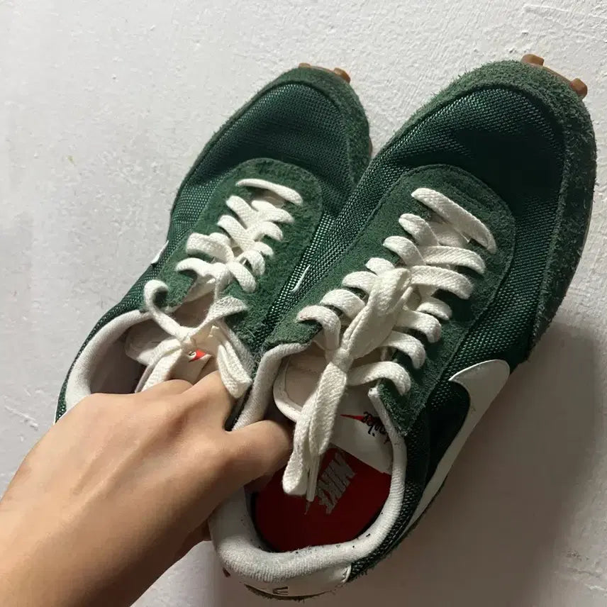 [BUNJANG] Nike Waffle Trainer 2 Green Sneakers / 나이키 와플 트레이너 2 그린