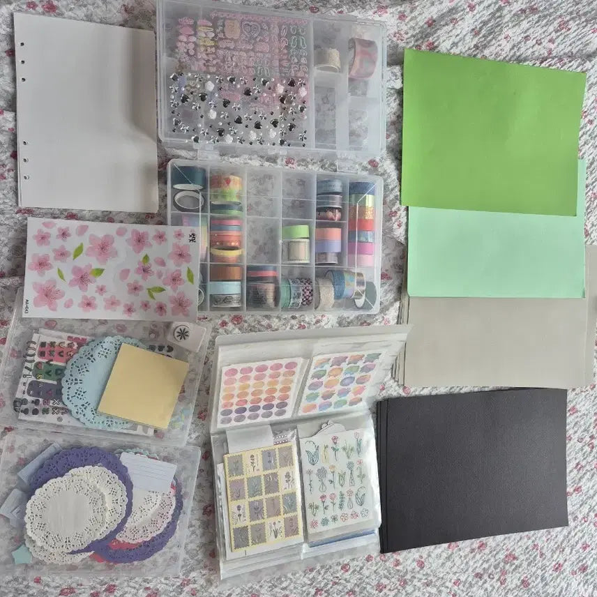 [BUNJANG] Diary Decorating Supplies: Sticker and Masking Tape Set / 다꾸 용품 스티커 마스킹 테이프 세트 처분