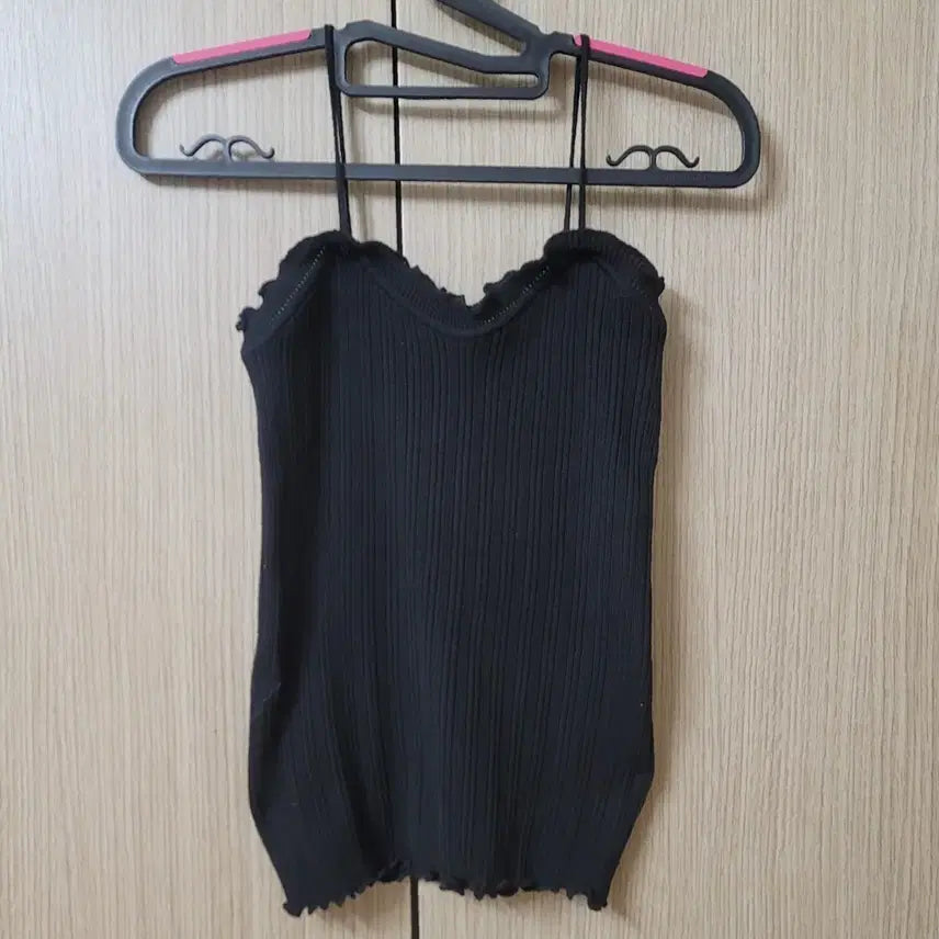 [BUNJANG] Sleeveless Top / 나시