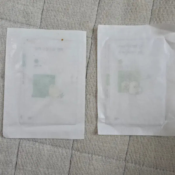 [BUNJANG] Minumsa Bread Bookmark Set (2 pcs) / 민음사 빵 책갈피 미개봉 2개 일괄판매해요
