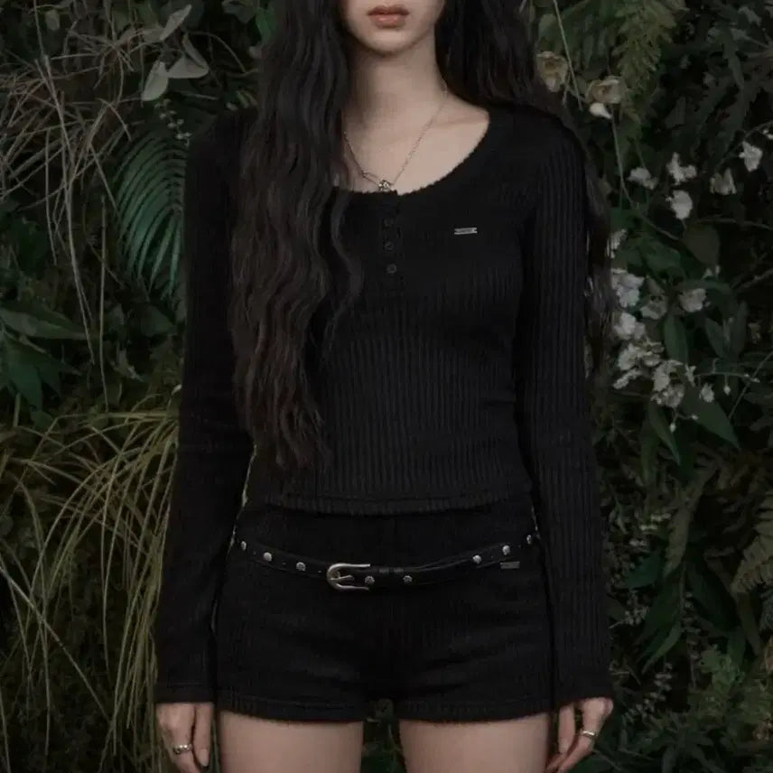 [BUNJANG] Kaki Point Ribbed Button T-shirt (Black) / 카키포인트 Ribbed Button T-shirt (black)