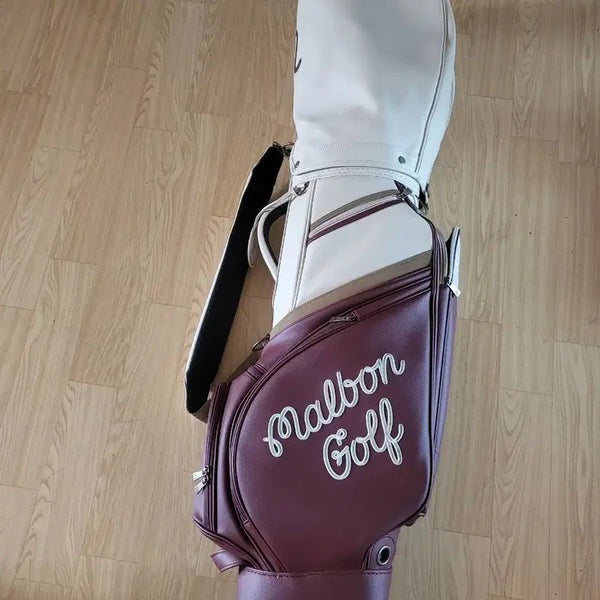 [BUNJANG] Malbon Golf Golf Bag Ivory/Burgundy / 말본 골프백 아이보리/버건디