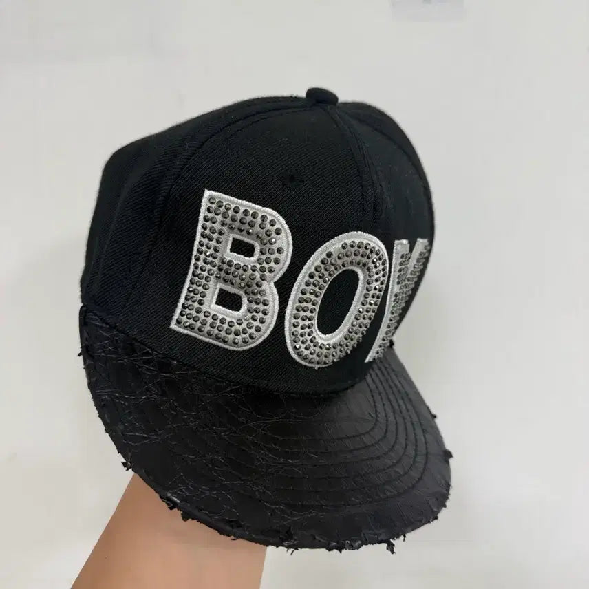 [BUNJANG] Boy London Studded Leather Cap / Boy London 스터드 레더 캡