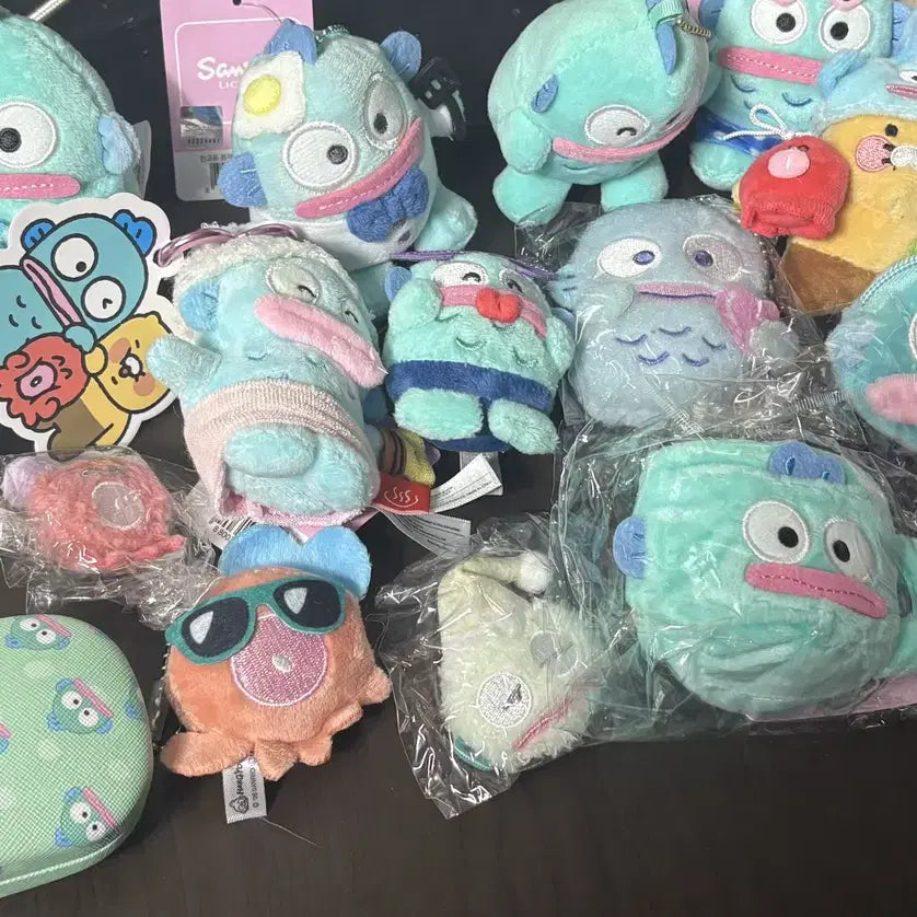 [BUNJANG] Hangyodon Sanrio Goods / 한교동 굿즈 판매