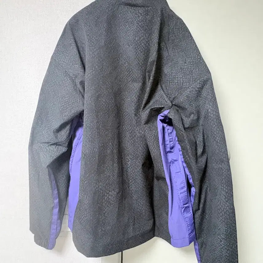 [BUNJANG] FC Barcelona Kobe Collaboration Windbreaker / 바르셀로나 코비 바람막이