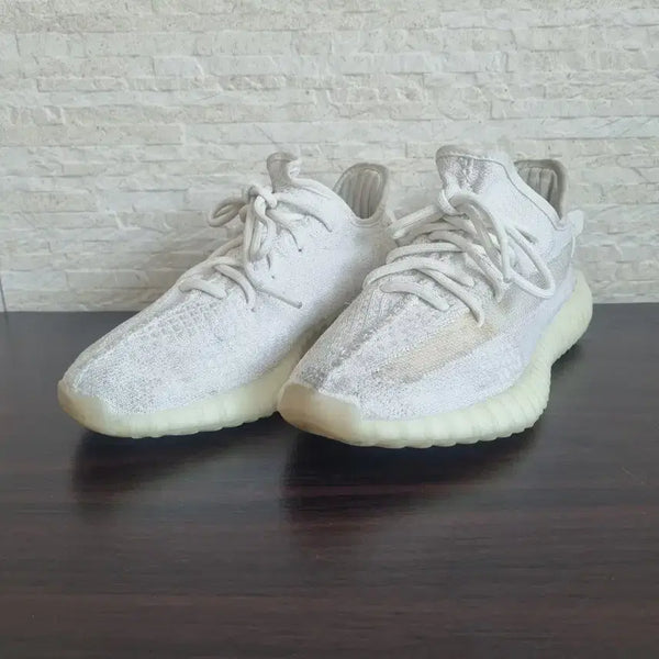 [BUNJANG] Adidas Yeezy Boost 350 V2 Bone 240mm / 아디다스 이지 부스트 350 V2 본 240mm