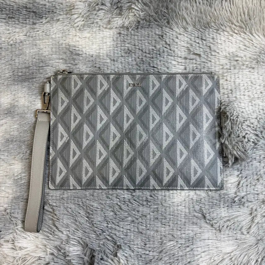 [BUNJANG] Dior Diamond Clutch Bag (A5 Size) / [정품,A5] 디올 다이아몬드 클러치백