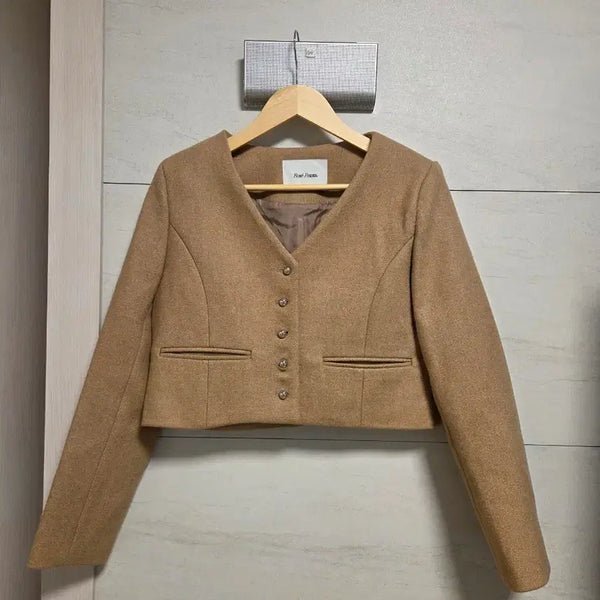 [BUNJANG] Rose Frantz Wool Cropped Jacket Beige / 로제프란츠 (rose frantz)울크롭 자켓 F