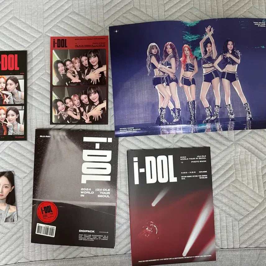 [BUNJANG] (G)I-DLE 2024 World Tour Blu-ray / 여자아이들 idle 2024 월드투어 블루레이 팔아요