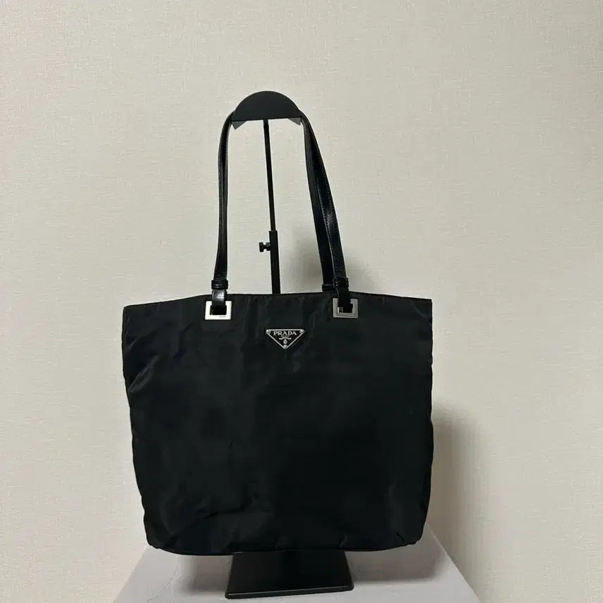 [BUNJANG] Prada Pocono Nylon Tote Bag Black / 프라다 포코노 나일론 토트백 블랙 숄더백