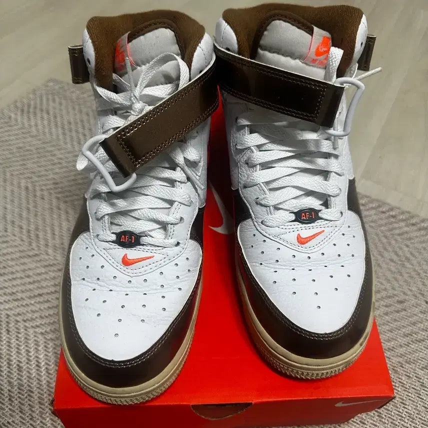 [BUNJANG] Nike Air Force 1 Mid QS Ale Brown / 나이키 에어포스 1 미드 QS 에일 브라운