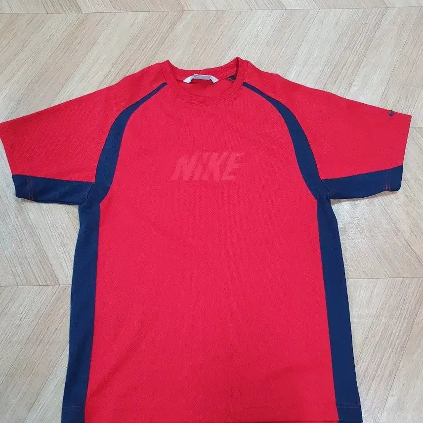 [BUNJANG] Nike Short Sleeve T-Shirt Red/Navy / 나이키 반팔 티셔츠 레드/네이비