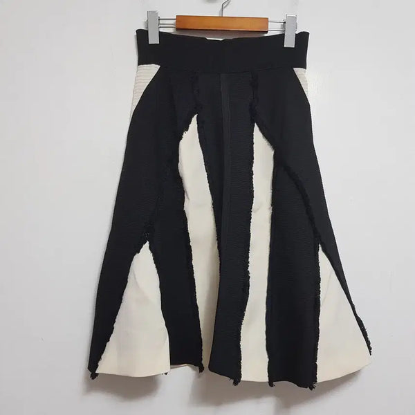 [BUNJANG] Black Knit Skirt (M Size) / 6802/니트스커트 여 M사이즈 블랙스커트/내옷방