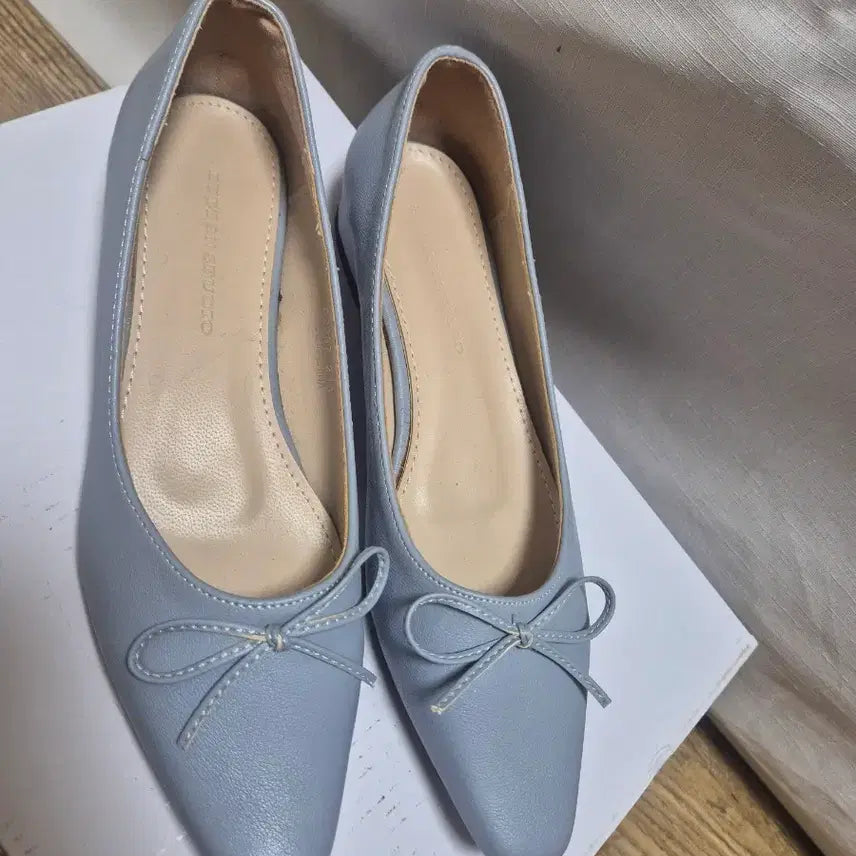 [BUNJANG] Sky Flat Shoes / 스카이 플랫 슈
