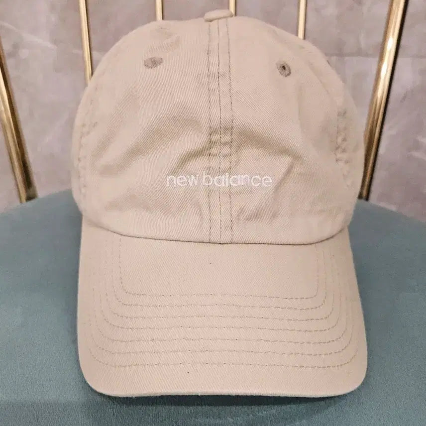 [BUNJANG] New Balance Cotton Ball Cap Beige / 뉴발란스 레터 로고 볼캡 모자 베이지