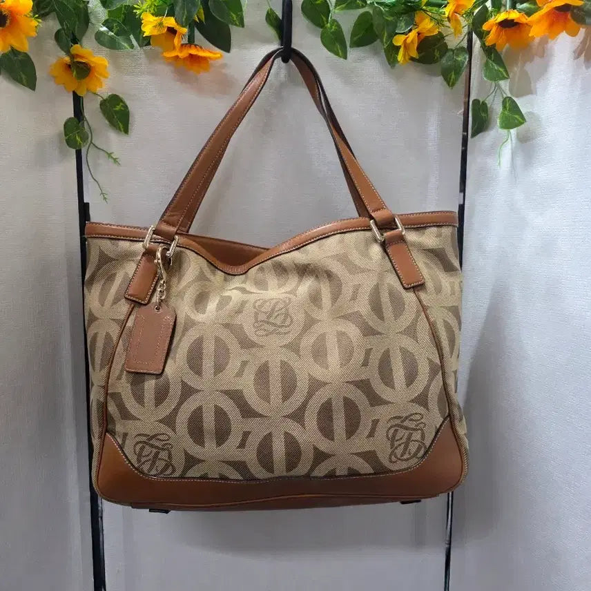 [BUNJANG] Louis Quatorze Shoulder Bag / 루이가또즈숄더백