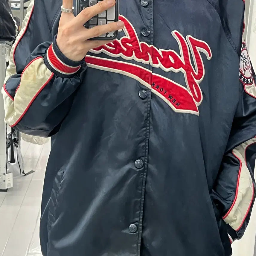 [BUNJANG] MLB New York Yankees Old School Satin Varsity Jacket Navy / (2XL) MLB 뉴욕 양키스 올드스쿨 사틴 바시티 자켓 네이비