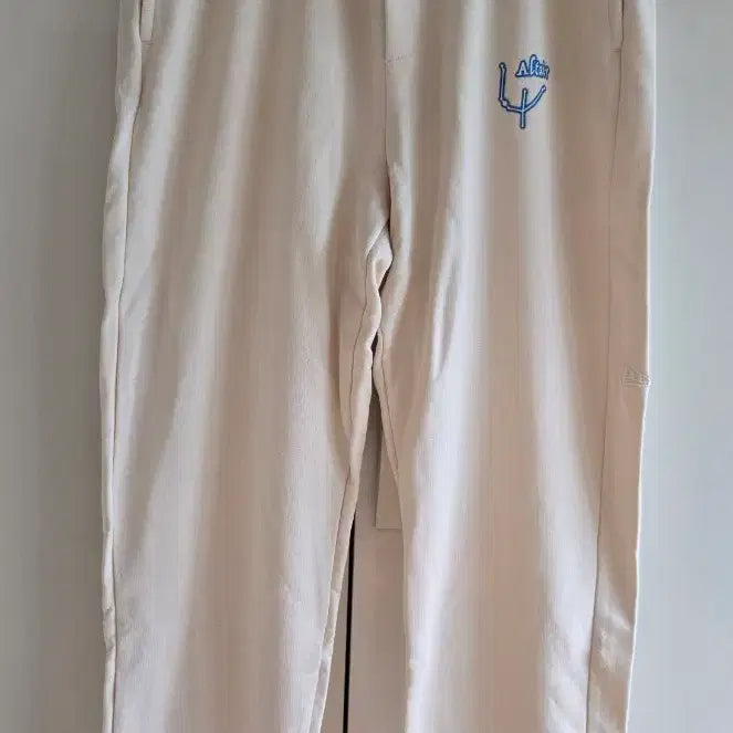 [BUNJANG] Unisex Ivory Training Jogger Pants / IVORY색 트레이닝 조거 팬츠(새상품. 무료배송)