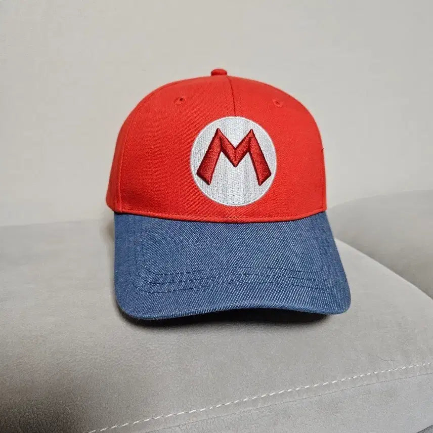 [BUNJANG] Universal Studios Super Mario Two-Tone Baseball Cap / 유니버셜 스튜디오 슈퍼마리오 모자