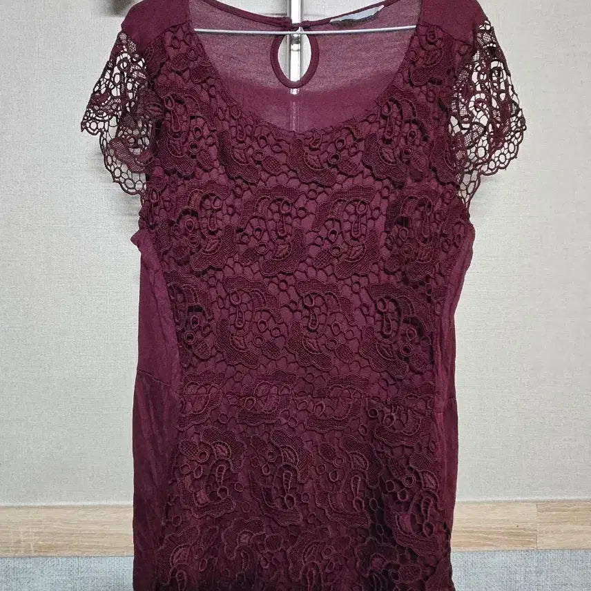 [BUNJANG] Burgundy Lace Blouse / 레이스 블라우스 버건디총기장65, 가슴단면45