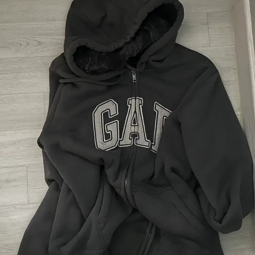 [BUNJANG] GAP Fleece Hooded Zip-Up Jacket / GAP 기모 후드 집업