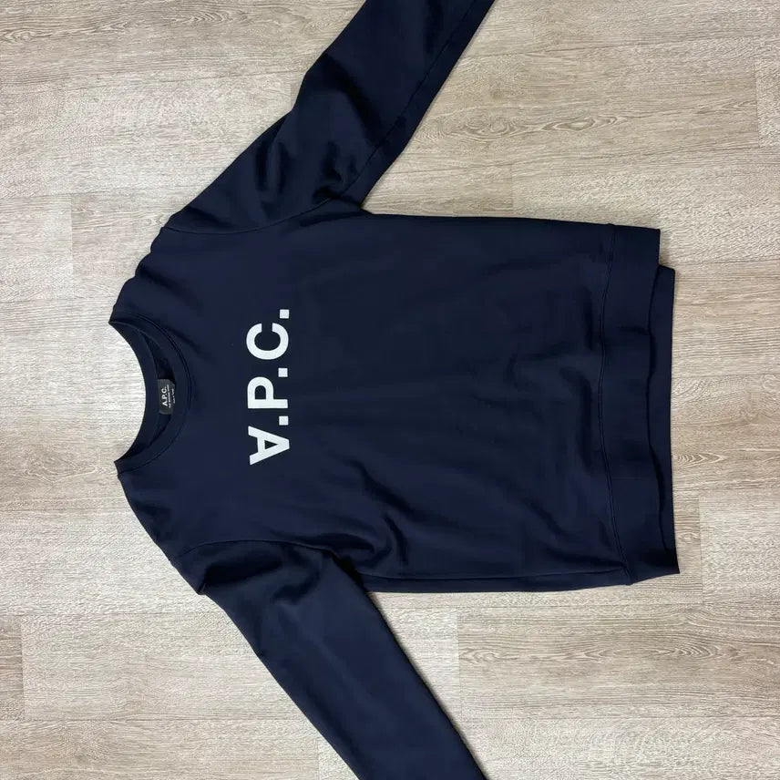 [BUNJANG] A.P.C. V.P.C. Logo Sweatshirt XL / XL) APC 맨투맨