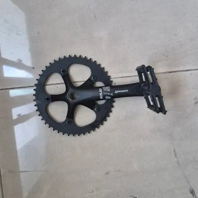 [BUNJANG] S.O.L.I.D. Crankset with BB and Pedals / 솔리드 크랭크셋