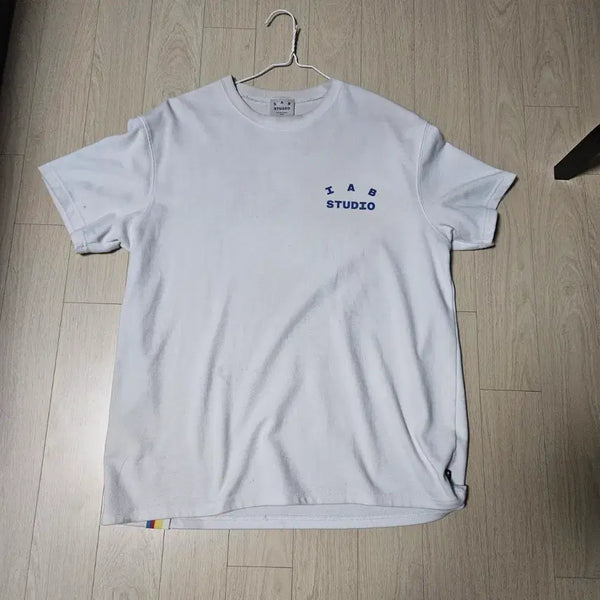 [BUNJANG] IAB Studio T-Shirt Bundle Set (L/XL) / 아이앱 반팔 L.xl 2장 일괄 판매