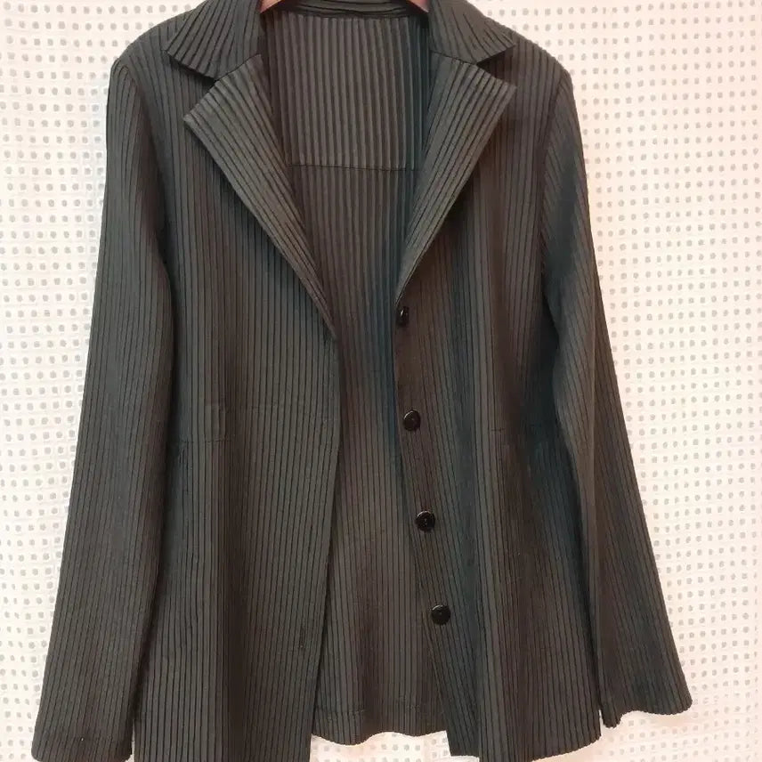 [BUNJANG] Pleated Black Jacket / 플리츠 블랙 자켓 55.66정도