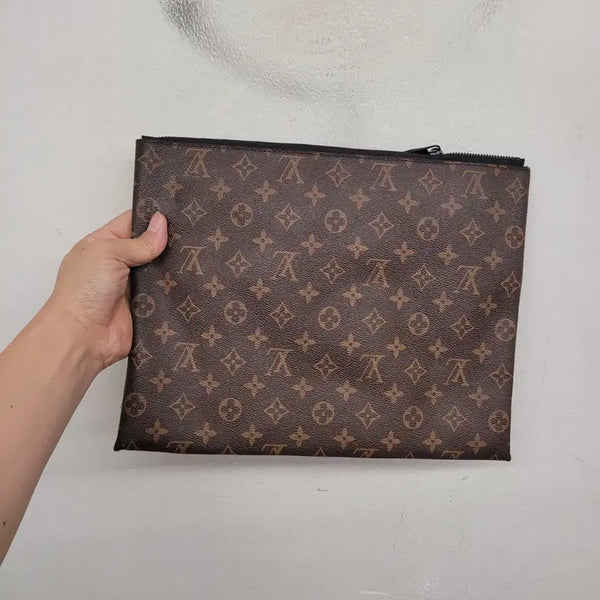 [BUNJANG] Pattern Leather Clutch Bag (Free Size) / [free size] 패턴 레더 클러치백
