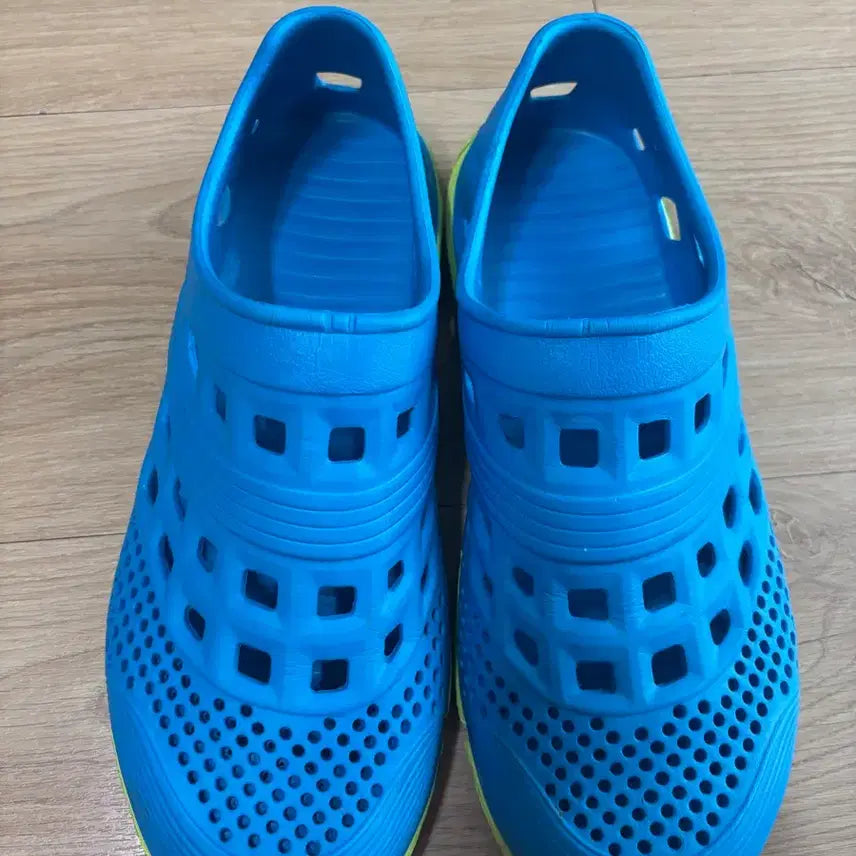 [BUNJANG] Aqua Shoes Size 270 / 아쿠아 슈즈 사이즈 270 판매 합니다