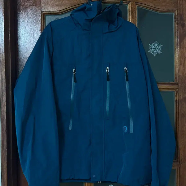 [BUNJANG] Travel Sapphire Windbreaker Jacket / 트레블 사파이어색 바람막이