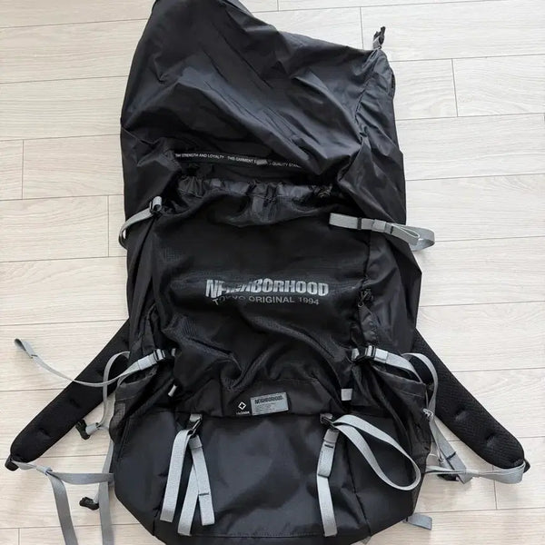 [BUNJANG] Neighborhood x Helinox Backpack / 네이버후드 헬리녹스 백팩
