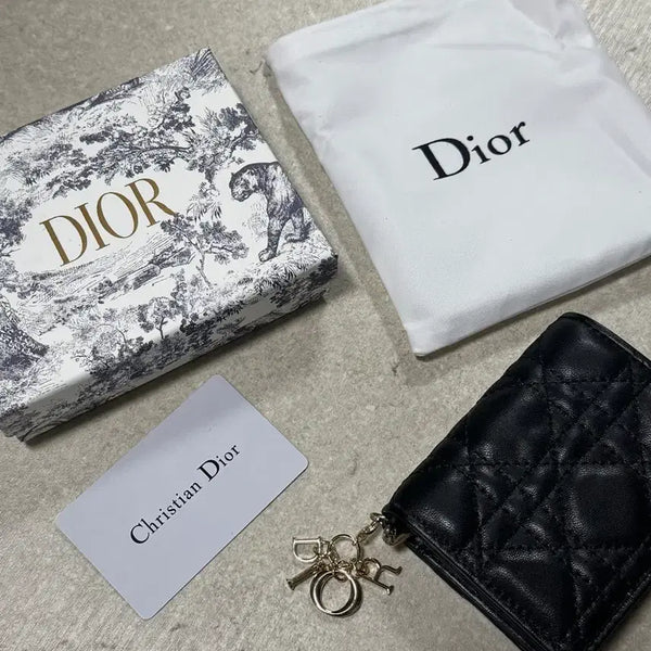 [BUNJANG] Dior Lady Wallet Black / 디올 레이디 반지갑