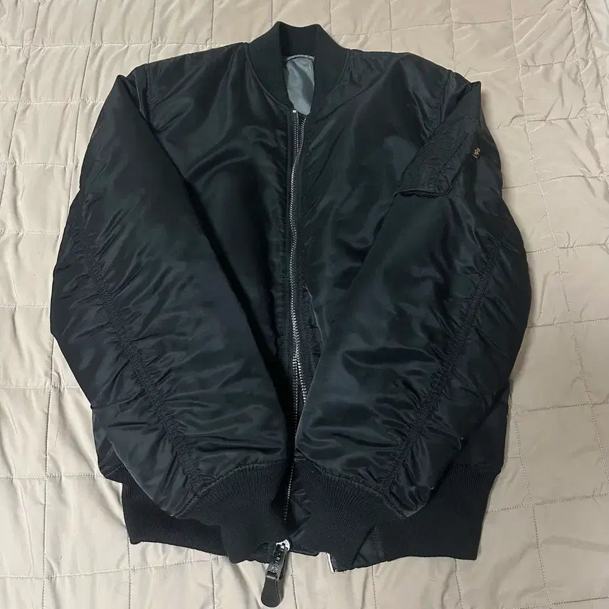 [BUNJANG] Alpha Industries MA-1 Reversible Bomber Jacket / 알파인더스트리 ma-1 ma1 M