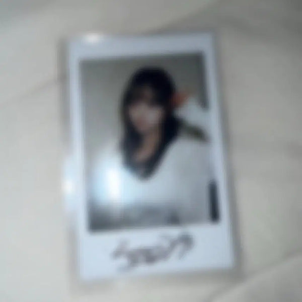 [BUNJANG] tripleS Seoah Signed Polaroids Jump Up / 260818 트리플에스 서아 싸폴 싸인 폴라로이드 점프업