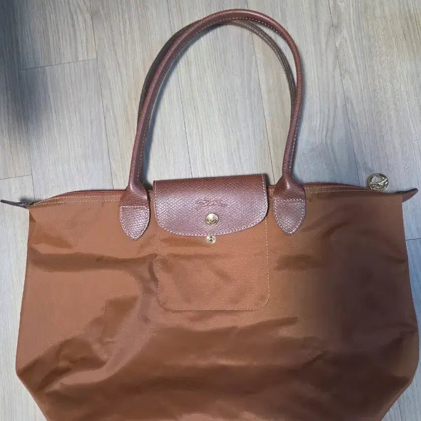 [BUNJANG] Longchamp Le Pliage Tote Bag Brown Medium / 롱샴 르 플리아쥬 토트백 브라운M (정품)